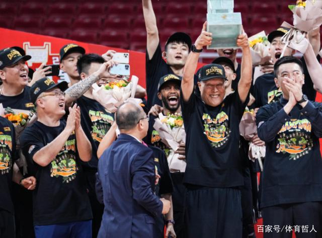 辽宁男篮成为CBA历史上第七支夺得总冠军队伍